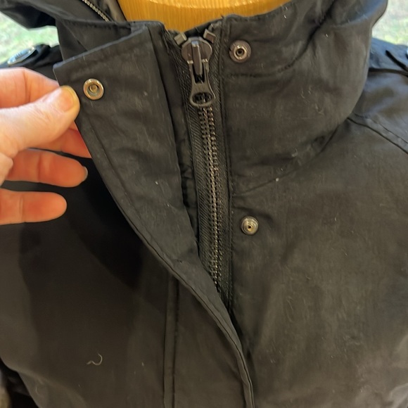 VGUC Community from Aritzia jacket - Picture 11 of 15